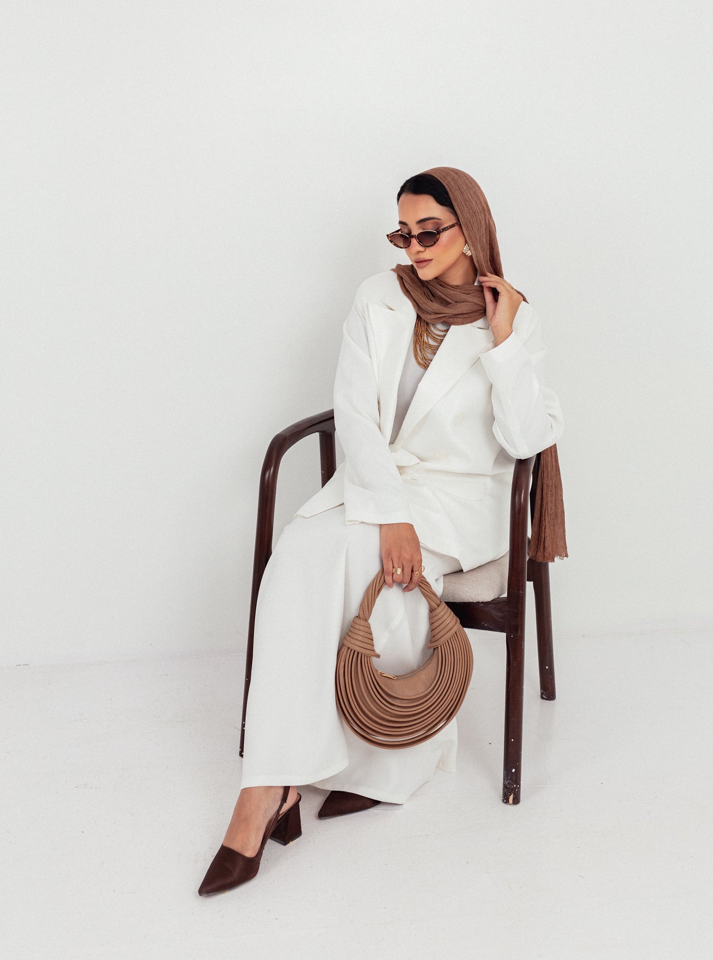 🤍 Pearla – White