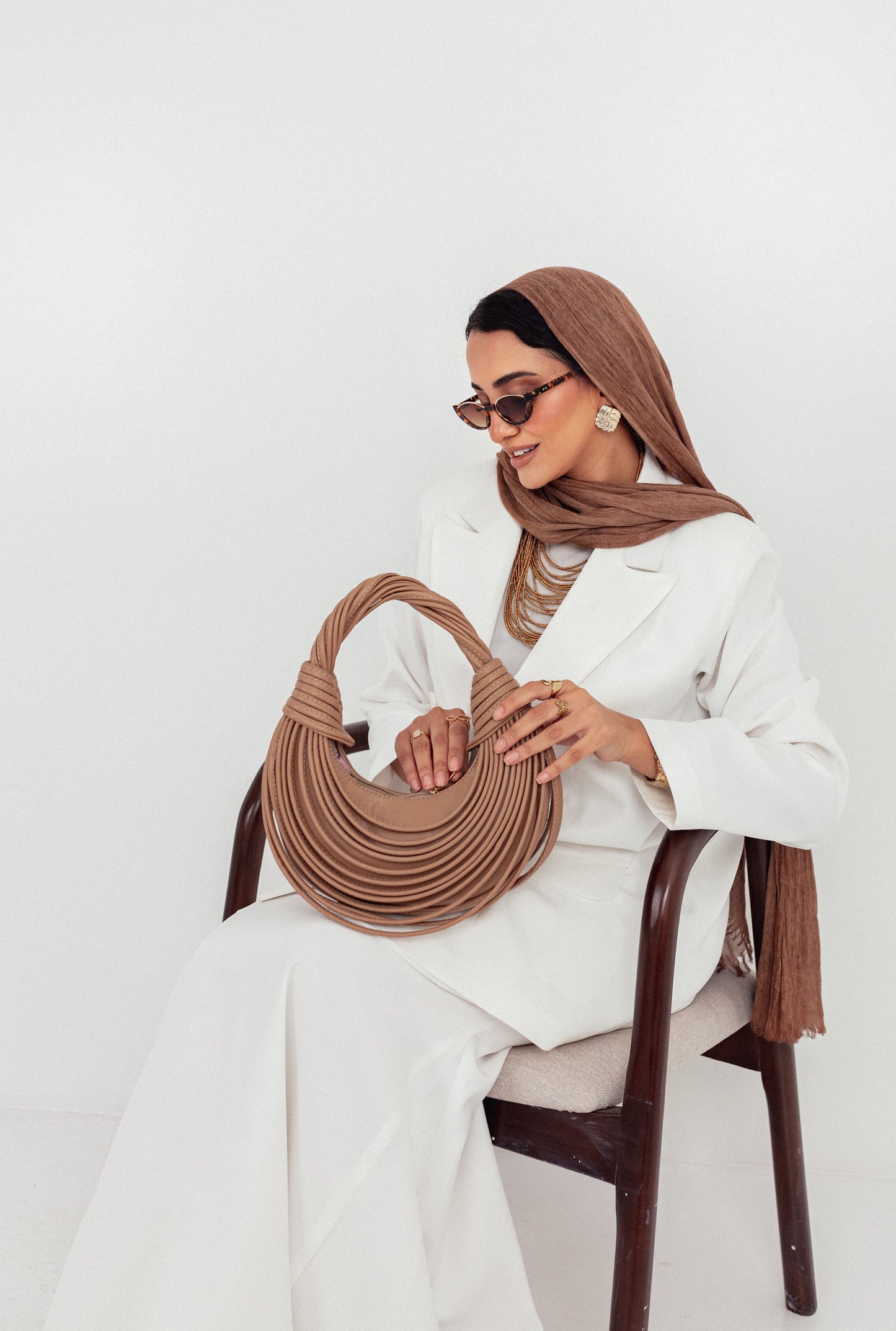 🤍 Pearla – White