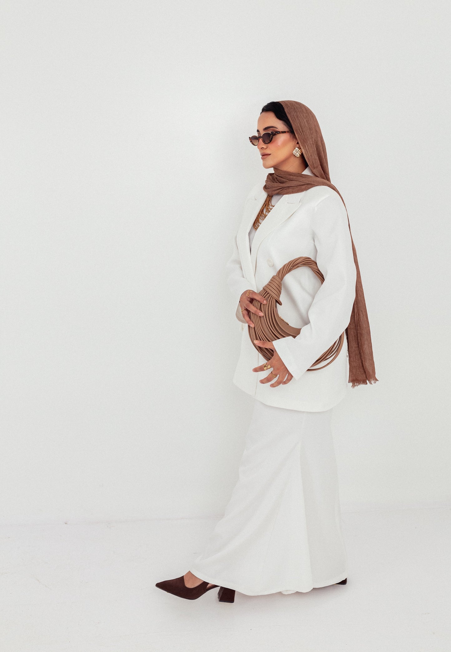 🤍 Pearla – White