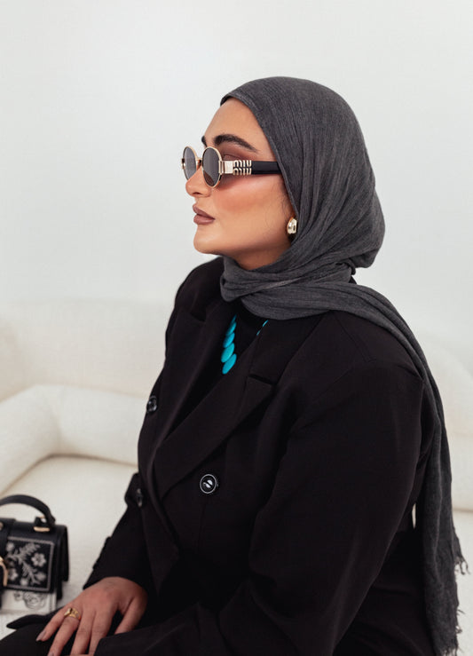 ⚫ Eclipse – Black