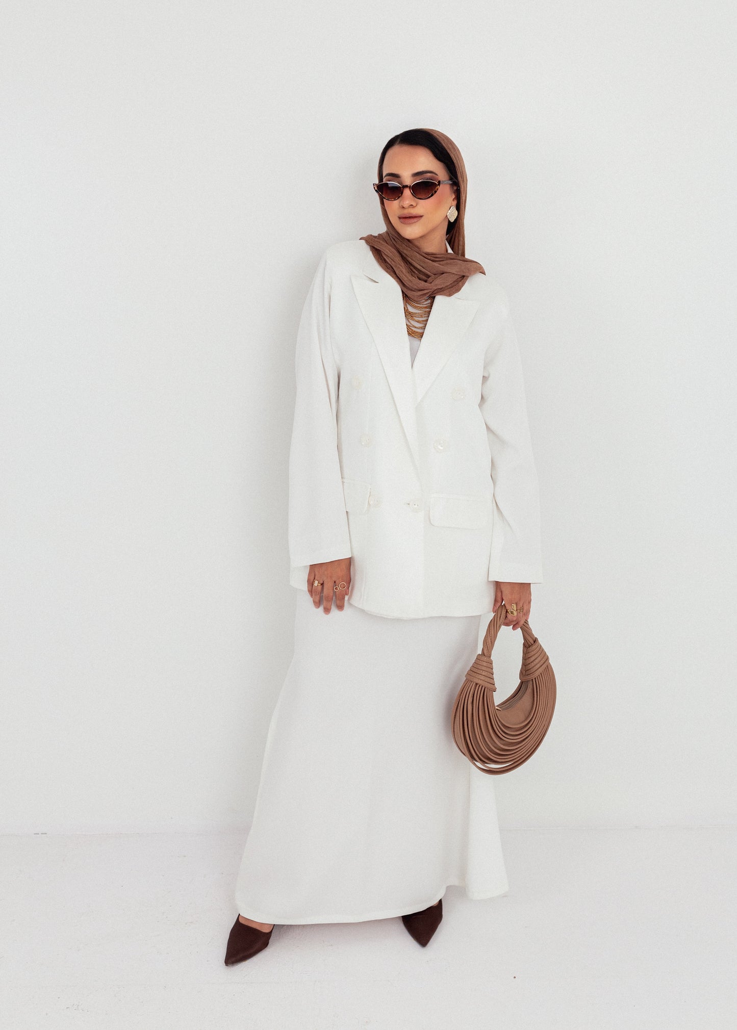 🤍 Pearla – White