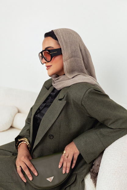 🌿 Olivia – Olive Green