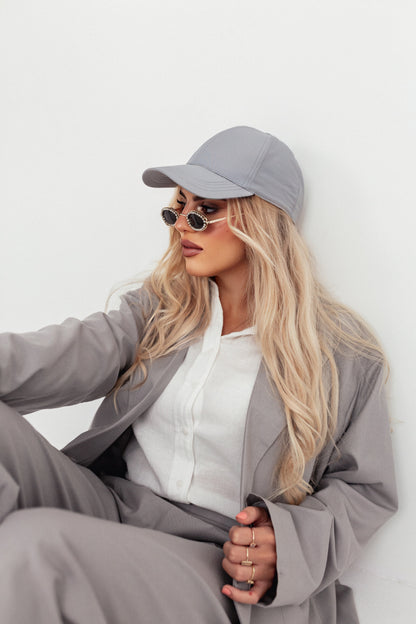 🌫️ Mist – Light Grey
